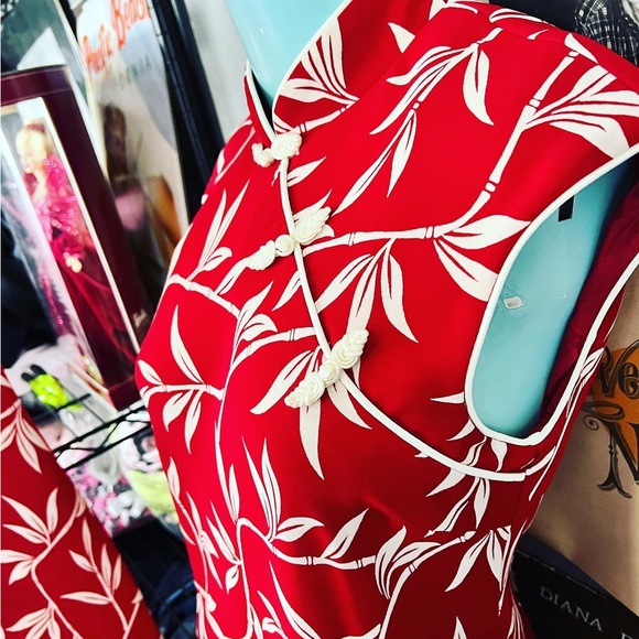 ❤️NWOT DEAD STOCK VINTAGE RED ASIAN DRESSES SIZE: SMALL & M/L - Picture 8 of 10